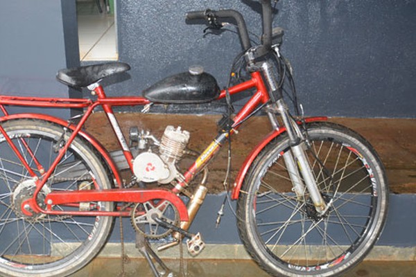 Garoto compra bicicleta motorizada furtada por R$100,00 e é apreendido em Patos de Minas