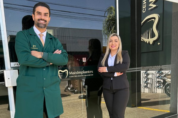 Implantes, Prótese Fixa Protocolo, Lentes de contato dental. Veja as condições que a Mais Implantes preparou