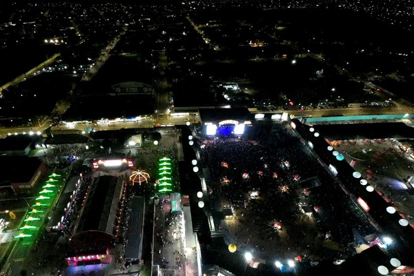 Imagens aéreas mostram dimensão e toda estrutura da Fenamilho 2026; veja ao vivo