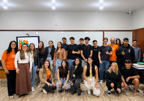 Juventude Cooperativista leva conhecimento e protagonismo aos jovens