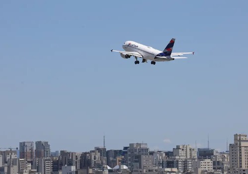 Petrobras reduz preço do querosene de aviação em 14,2%