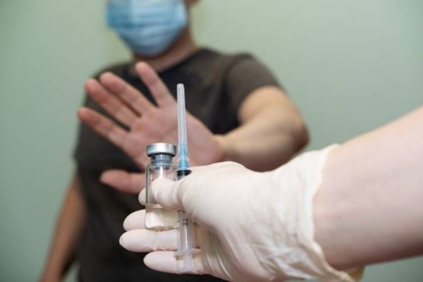 Portaria do Governo Federal que proíbe demissão de quem recusa vacina não deve prevalecer, diz PGT