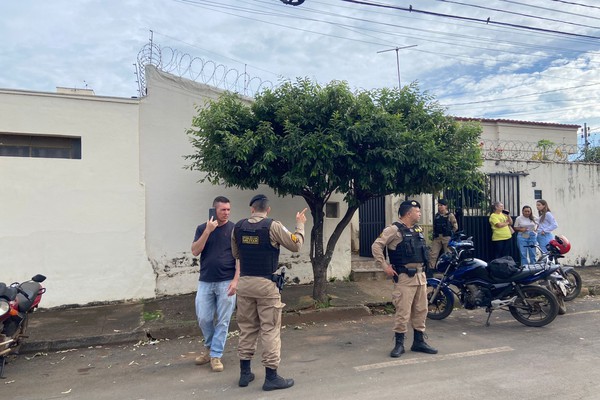 Idosa de 83 anos é encontrada morta dentro de casa toda revirada no bairro Santa Terezinha