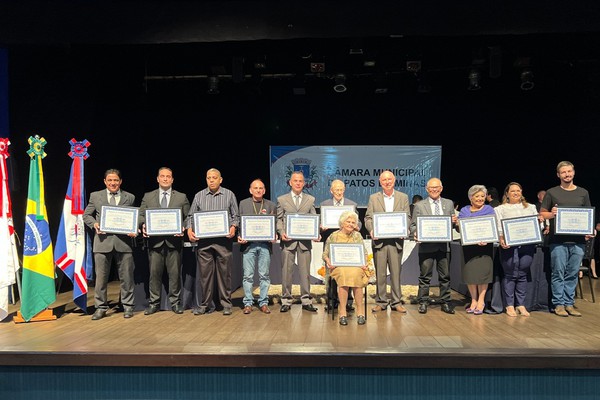 Câmara Municipal de Patos de Minas outorga Título Honorífico de Cidadão Patense a 12 personalidades