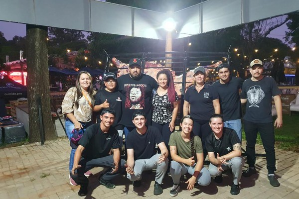 Gastromomia da FPM participa da terceira edição do "Brasa Festival" em Cascavel