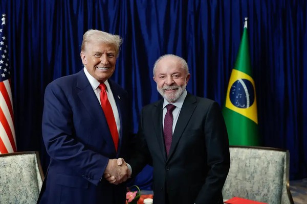 Lula conversa com Trump e pede mudanças em Conselho da Paz