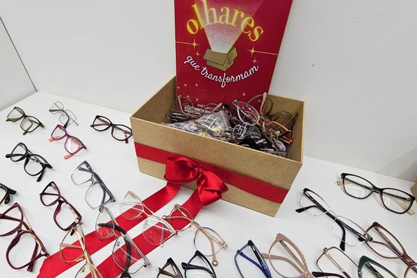 Campanha da Joana Barros Ótica transforma óculos usados em esperança para quem precisa