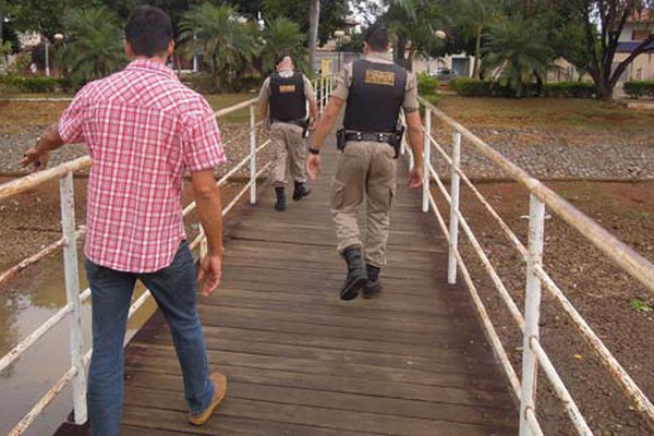 Gerente de Limpeza denuncia furto de barco da Prefeitura que estava ancorado na Lagoa