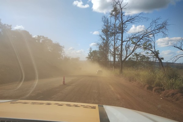 Com Pare e Siga na BR 365 e MGC 354 devido a obras, motoristas devem ter cuidado