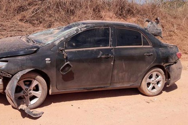 Motorista perde controle e capota veículo em estrada vicinal no município de Lagamar