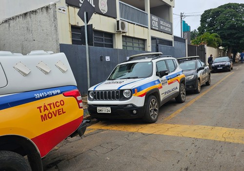 Mulher foge correndo após furto no Centro de Patos de Minas, mas é perseguida e presa