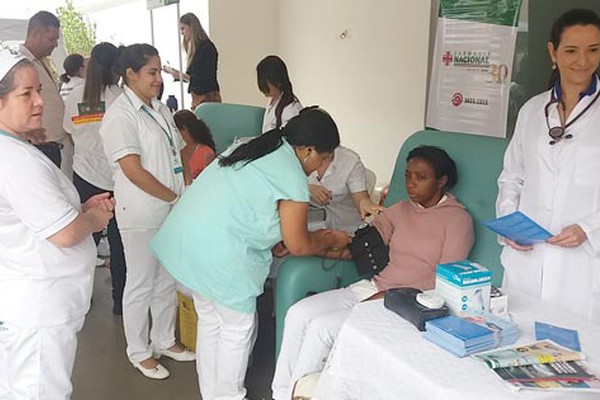 Hospital Vera Cruz promove manhã de conscientização e alerta para os riscos do Diabetes