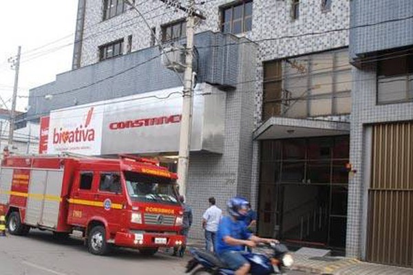 Tremor no maior prédio de Patos de Minas mobiliza Bombeiros