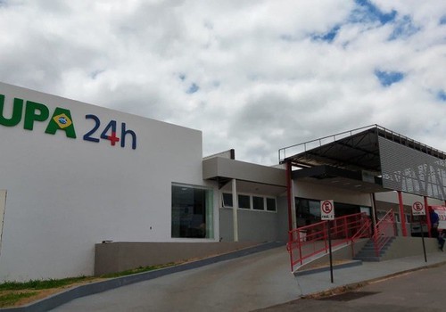 Homem que disse ser integrante de facções criminosas, causa perturbação e acaba preso na UPA de Patos de Minas