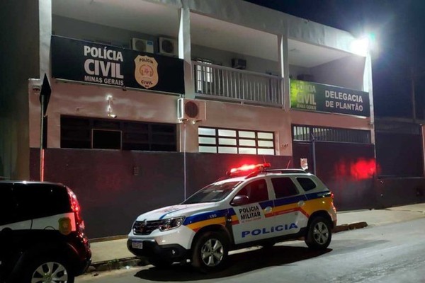 Mulher tem que se trancar no banheiro de movimentado bar após ex proibido de se aproximar a ameaçar de morte