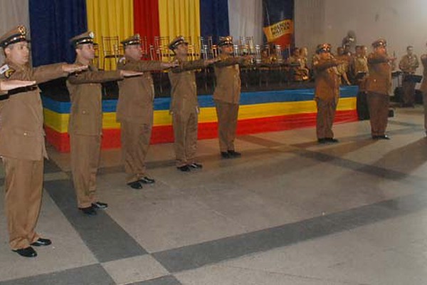 Polícia Militar entrega 16 novos sargentos para atuarem em Patos de Minas e região
