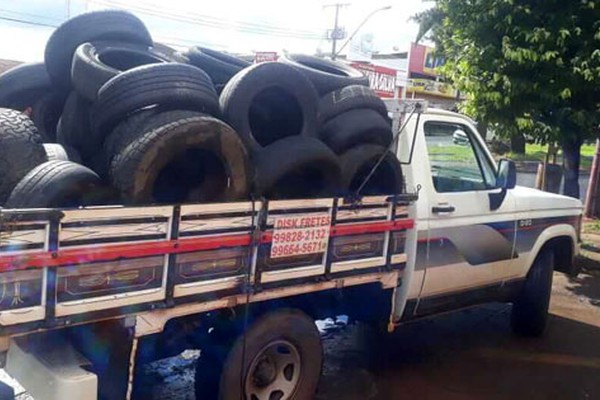 Empresários e borracheiros reclamam de falta de local para descarte de pneus em Patos de Minas 