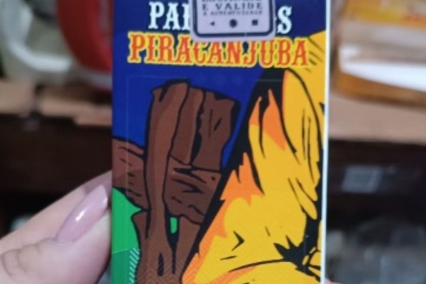 Homem com tornozeleira eletrônica inativa é preso após furtar maço de cigarro palheiro por meio de audácia