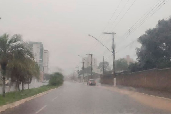 Defesa Civil emite alerta de pancadas de chuvas para as próximas horas em municípios da região