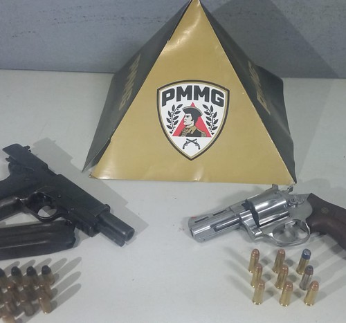 Homem é preso com pistola e revólver carregados no distrito de Guarda dos Ferreiros