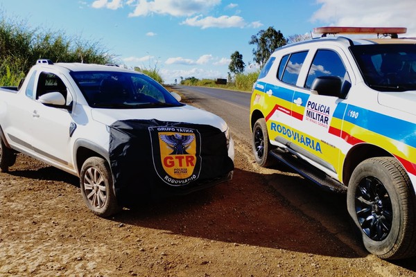 Dois veículos furtados são apreendidos pela Polícia Militar Rodoviária em um único dia