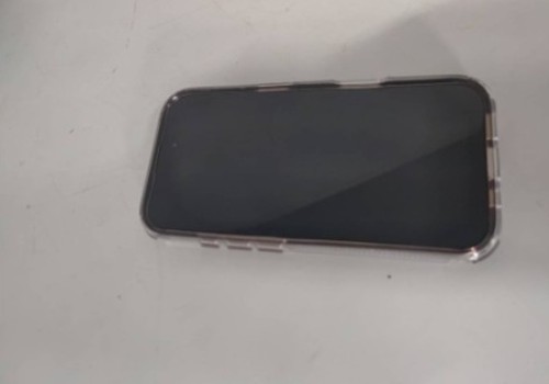 Paciente é preso após furtar IPhone 16 em unidade de saúde e esconder aparelho em árvore