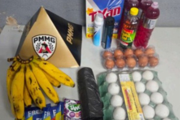 Jovens são presos após furtarem ovos, banana e até saco de lixo de supermercado em Patos de Minas