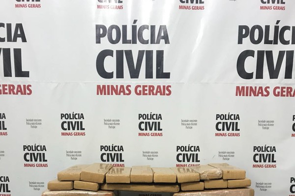 Polícia Civil apreende 50 kg de maconha e prende 4 pessoas em Patos de Minas