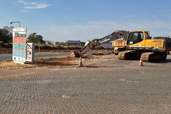 DER inicia obras de construção de trevos na MG-354 entre Presidente Olegário e Patos de Minas