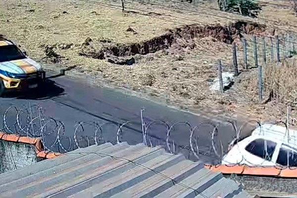 Homem foge de carro ao ser flagrado em chácara e é parado a balas após perseguição alucinada