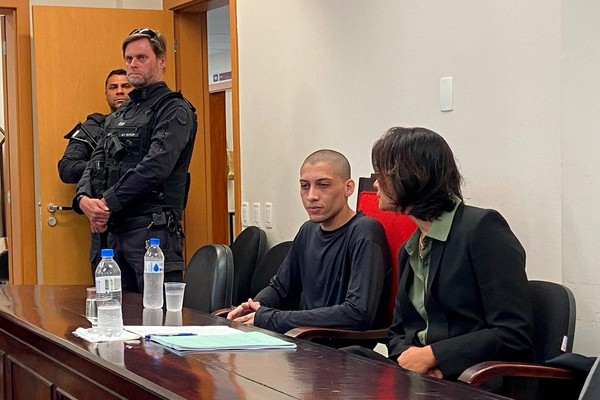 Homem é condenado a 20 anos por ajudar menor a matar jovem, em Patos de Minas; crime foi filmado