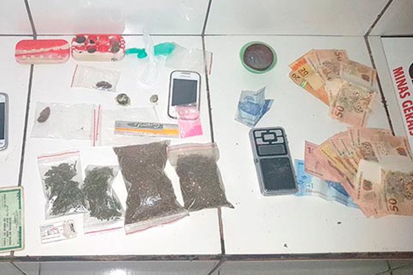 Operação Feira das Polícias Civil e Militar apreende Ecstasy, LSD, Haxixe e prende 4 autores
