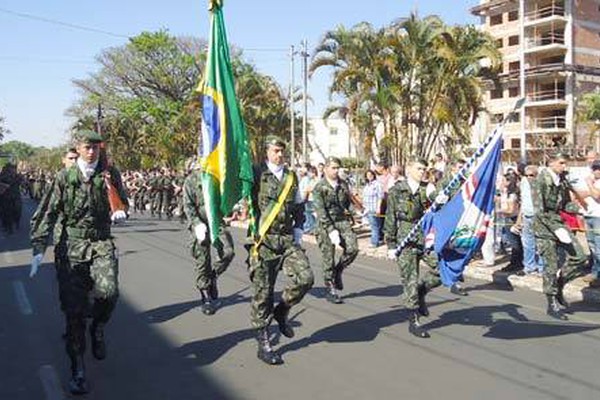 Sessão Cívica e desfile marcam as comemorações da independência em Patos