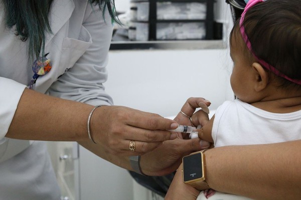 Prefeitura anuncia vacinação contra Covid-19, rubéola, sarampo, caxumba e tuberculose