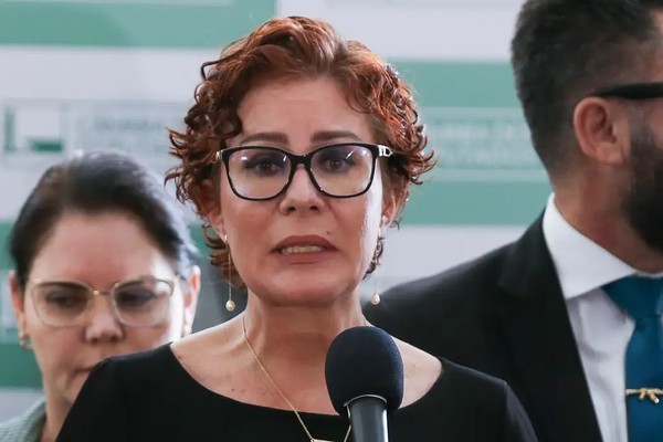 Itália começa a julgar extradição de Zambelli; audiência é suspensa