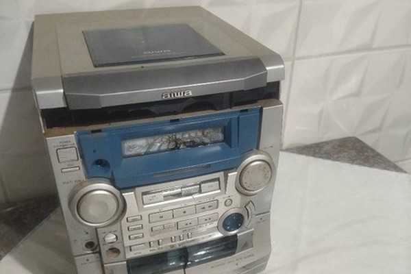 Jovem é preso após ameaçar a própria mãe e promover quebradeira na casa dela