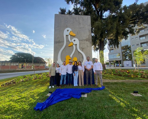 “Rotatória dos Patos”: Prefeitura inaugura centésima revitalização do programa Viva Patos