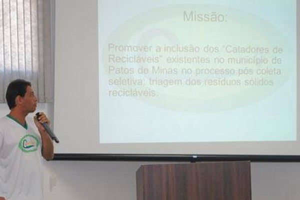 Patos de Minas pode ganhar nova cooperativa de reciclagem de resíduos sólidos