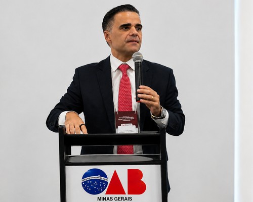 Presidente da OAB-MG visita Patos de Minas em evento de abertura das comemorações do mês do advogado