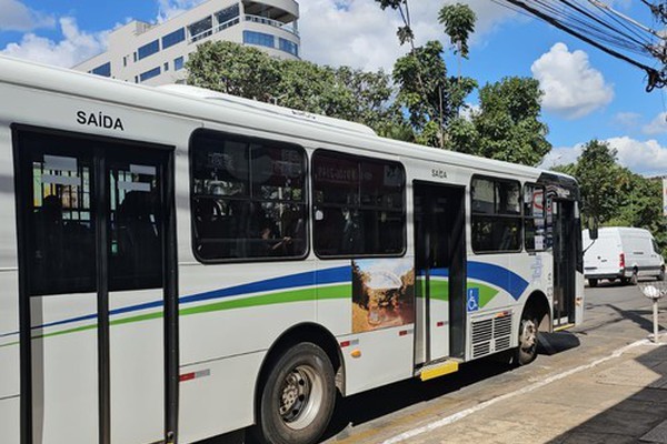 Funcionários da Pássaro Branco reclamam de atraso em adiantamento salarial e sindicato não descarta paralisação