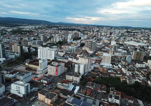 Saiba os horários de funcionamento dos principais serviços em Patos de Minas no feriado de Ano Novo