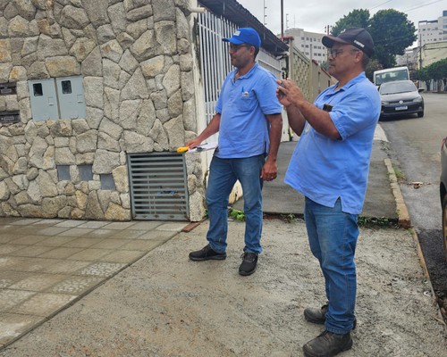 Copasa intensifica fiscalização para combater ligações de águas das chuvas na rede de esgoto