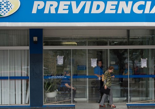 Governo destina R$ 547 milhões para ressarcir beneficiários do INSS
