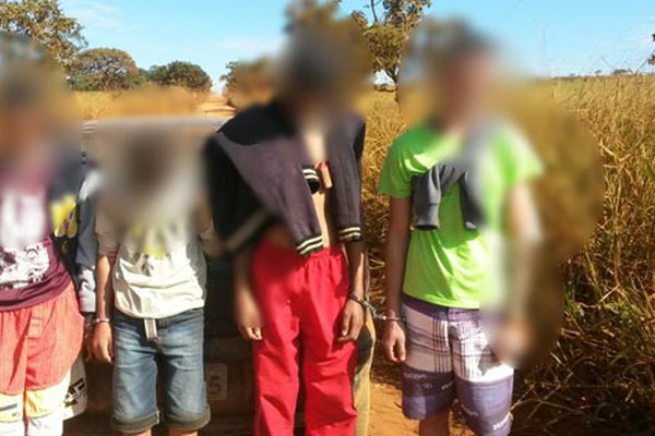 Polícia Militar flagra adolescentes com carro furtado em estrada vicinal de Patos de Minas