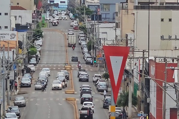 Motoristas podem recorrer de multas em até três etapas; veja como contestar infrações em Minas Gerais