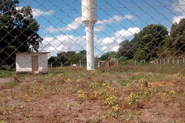Moradores do Distrito de Alagoas reclamam de falta d’água e pedem providência à Copasa