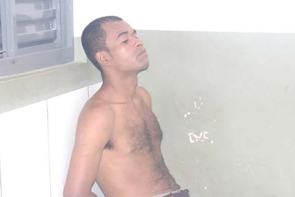 Jovem preso 3 vezes no mesmo dia em Patos de Minas é preso de novo por ordem judicial