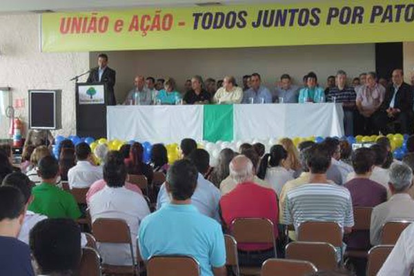 Encontro multipartidário movimenta o meio político de Patos de Minas
