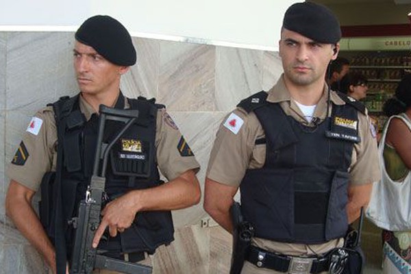 Operação  Pré-Fenamilho da Polícia Militar aumenta a segurança nas ruas da cidade
