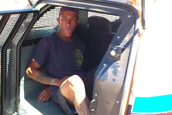 PM prende autor e apreende motocicleta que tinha acabado de ser furtada em Patos de Minas